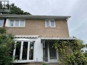 Building Photo - 112 Combermere Dr