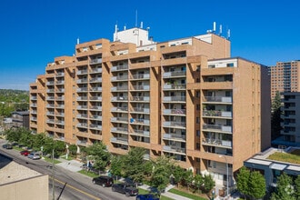 Building Photo - Royal View Apartments
