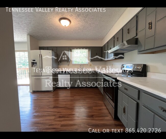 Building Photo - 7629 Crestland Rd