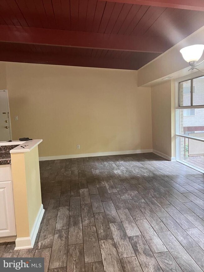 Building Photo - 7716 Donnybrook Ct