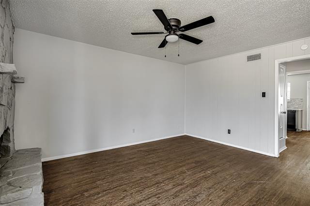 Foto del edificio - 1403 Courtney Pl