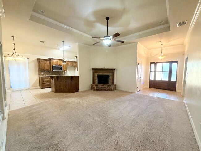 Foto del edificio - Half off first month rent! Gated Community close to Barksdale Air Force Base... W/Community Pool