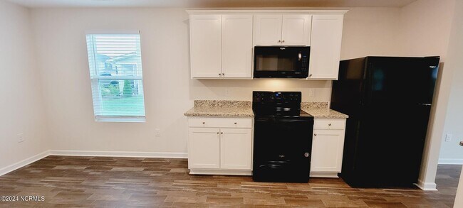 Foto del edificio - 7141 Brittany Pointer Ct