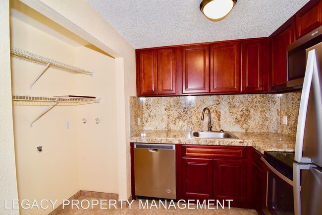 Foto del edificio - 4803 SE Boardman Ave
