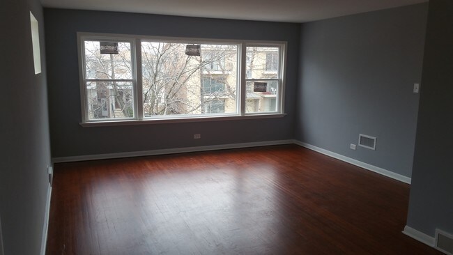 Living room - 5612 Central N Ave