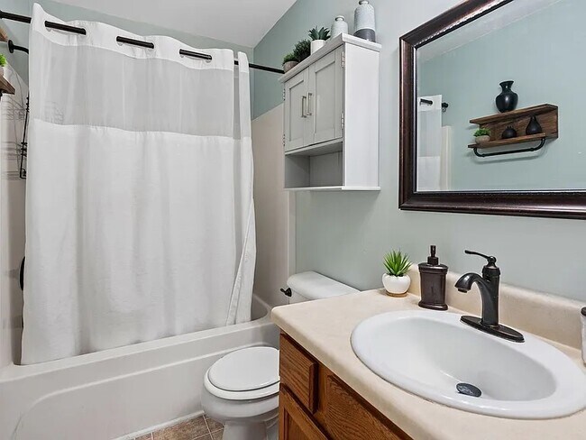 Foto del edificio - 509 Harold Prewett Dr