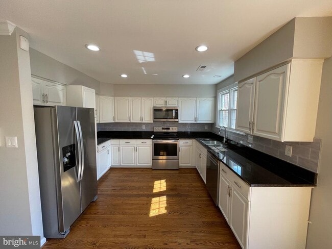 Building Photo - 6259 Traci Joyce Ln