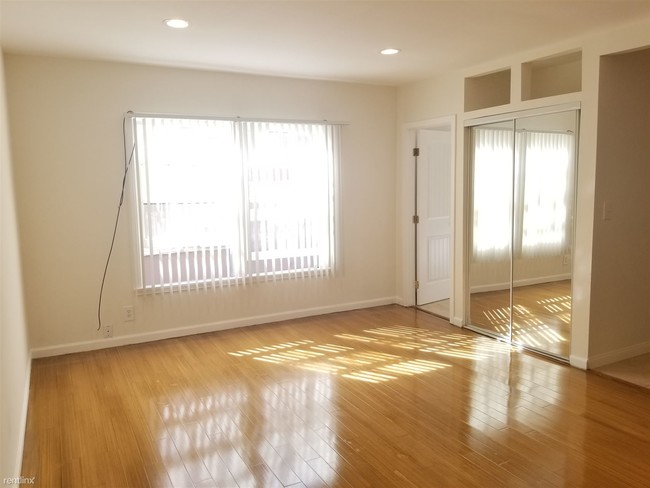 Building Photo - Studio, 1 bath  - 619 S Rampart Blvd
