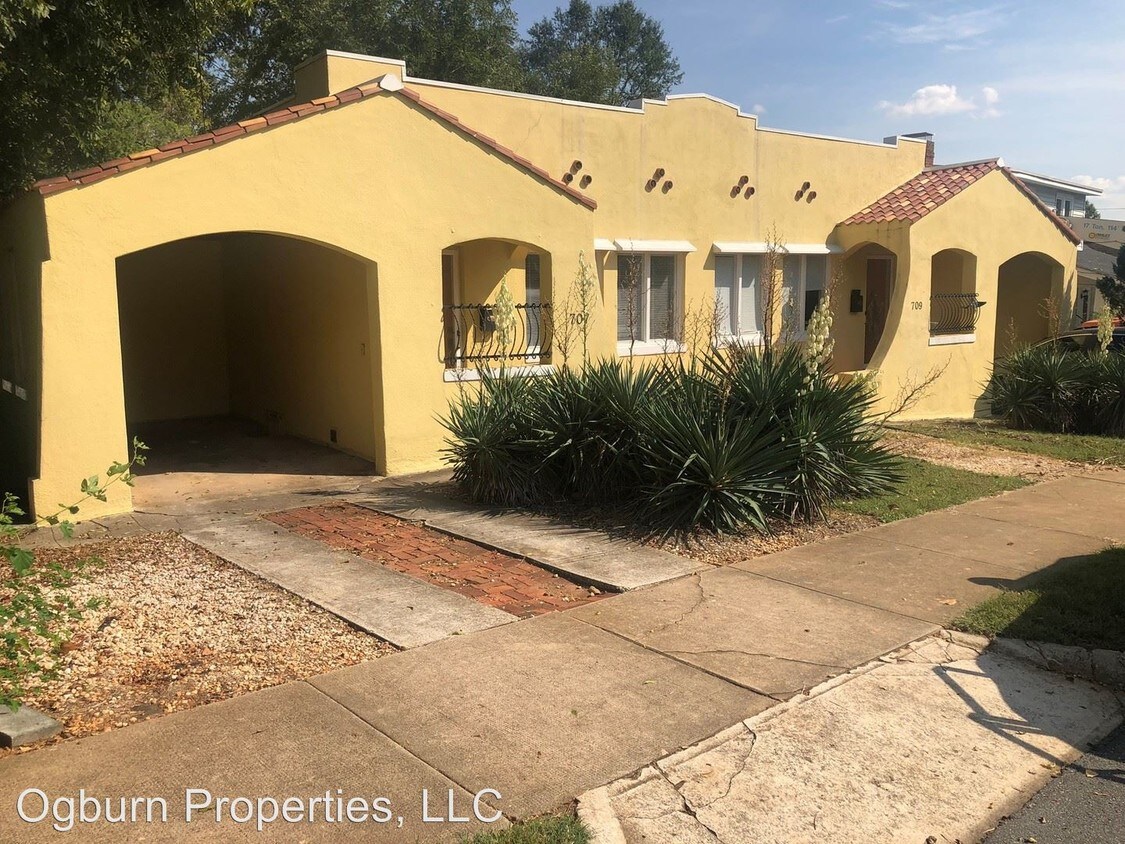 Foto principal - 707-709 Watson Ave