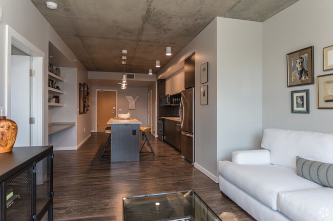 1BR, 1BA - Alexander - Jasper Towers