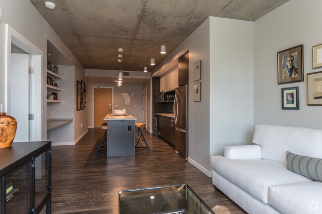 1HAB, 1BA - Alexander - Jasper Towers