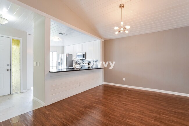 Building Photo - 1946 Larkwood Dr, Apopka, FL 32703