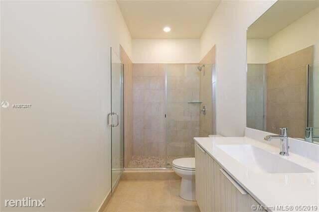 Building Photo - 3 br, 2.5 bath House - 15857 NW 90th Ct