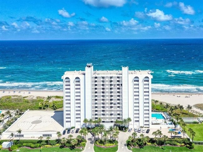 Foto del edificio - 3000 S Ocean Blvd