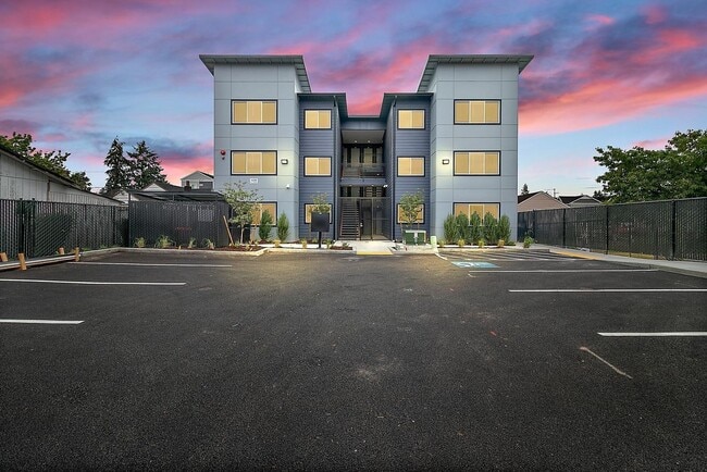 Interior Photo - Cedar Place