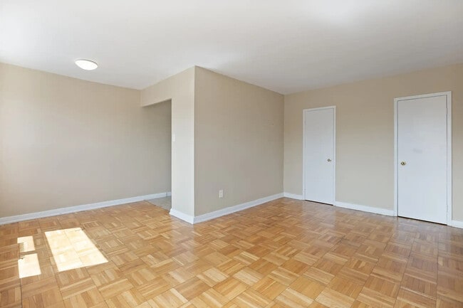 Building Photo - East York Apartments