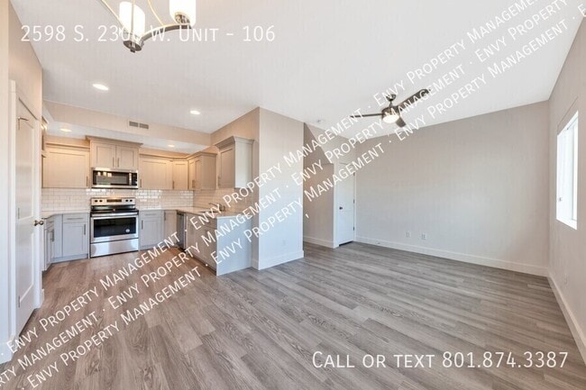 Building Photo - 2598 S 2300 W St