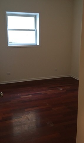 Foto del edificio - 932 W Wilson Ave