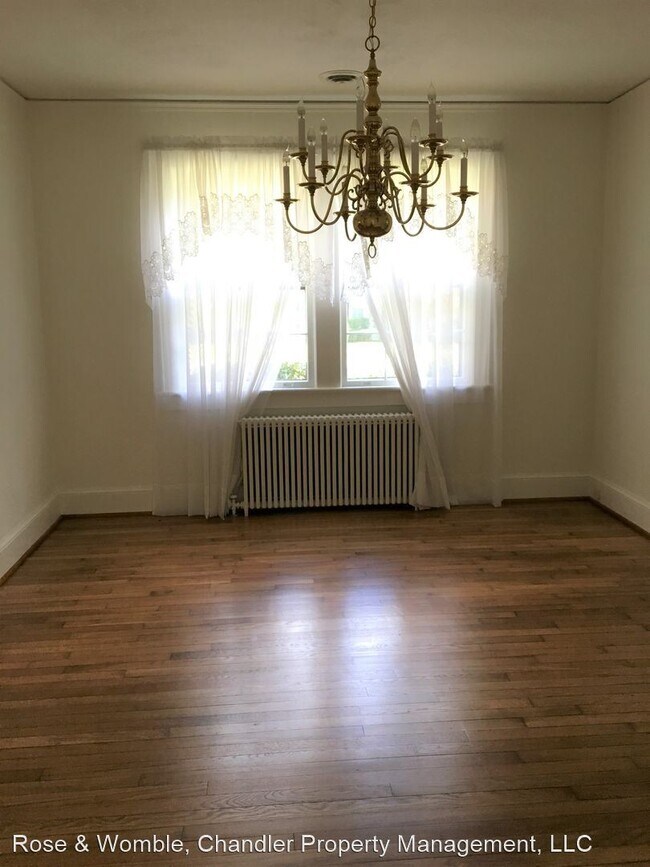 Building Photo - 3 br, 2 bath House - 138 E. Arden Circle