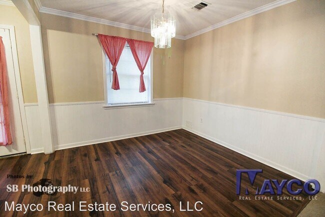 Building Photo - 4 br, 2 bath House - 1211 Manor Pl.