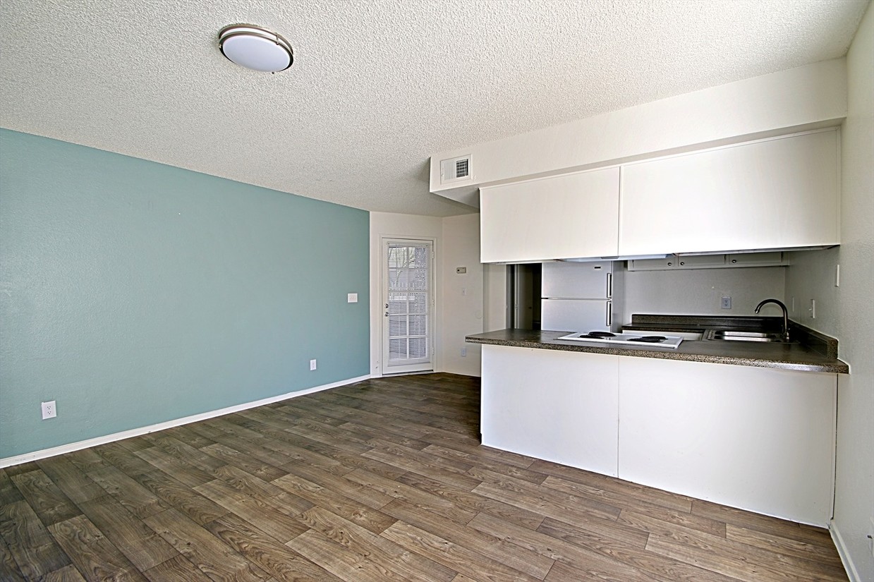 Planos de planta abiertos - Suite 16