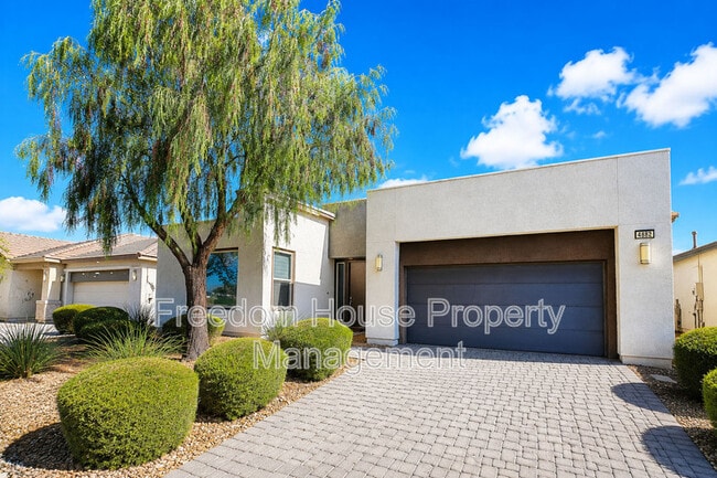 Building Photo - 4882 E Beacon Ridge Dr
