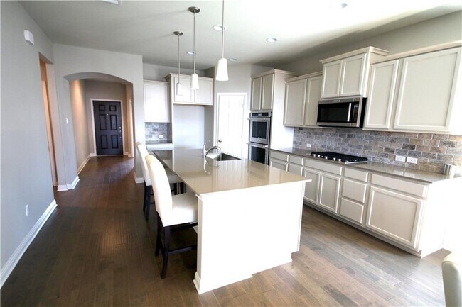 Building Photo - 1713 Elaina Loop, Leander, TX 78641 - 4 BR...