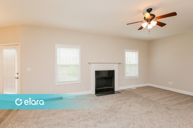 Building Photo - 128 MAPLE LEAF CT