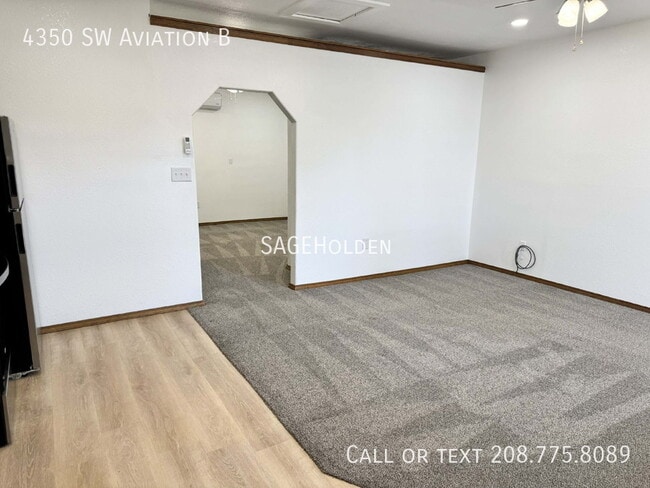 Building Photo - 4350 SW Aviation Dr