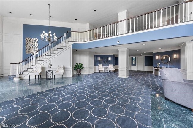 Foto del edificio - 2112 Acacia Park Dr