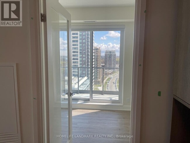 Building Photo - 8 Water Walk Dr