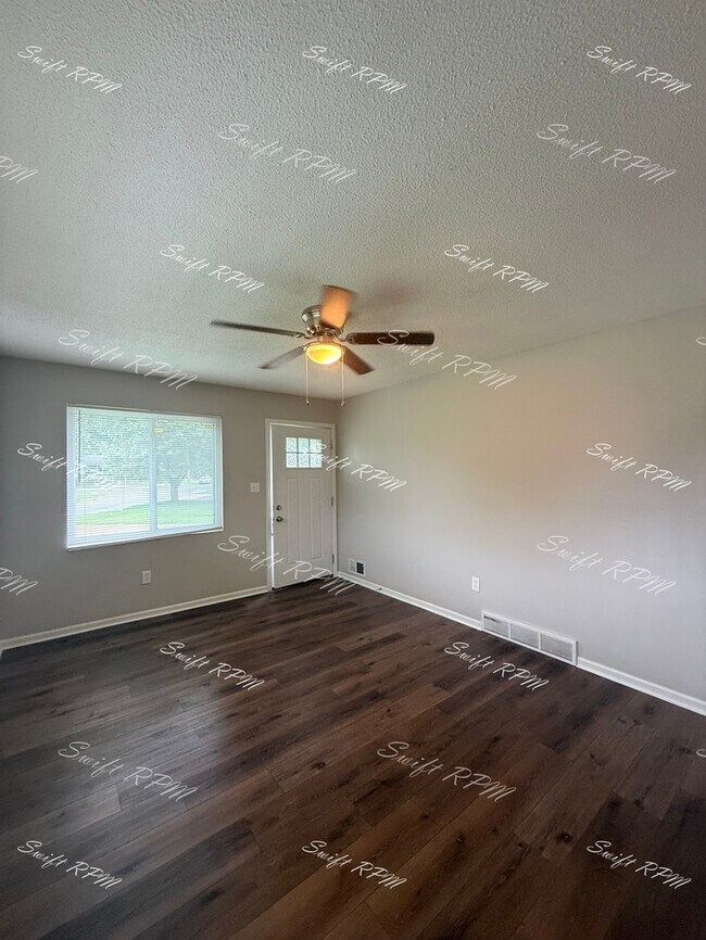 Foto del edificio - 817 E Sheridan St