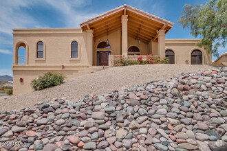 Building Photo - 15041 N Calle Del Prado