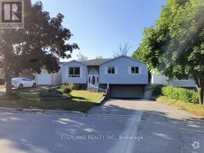 Building Photo - 12 Eileen Dr