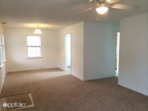Building Photo - 1702 Maribel Ave