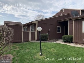 Building Photo - 832 Lee Ln