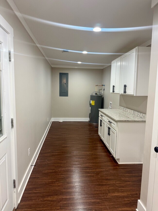 Foto del edificio - 341 Meadow Lark Dr