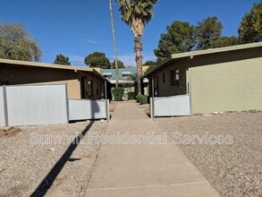 Building Photo - 1229 E Drachman St