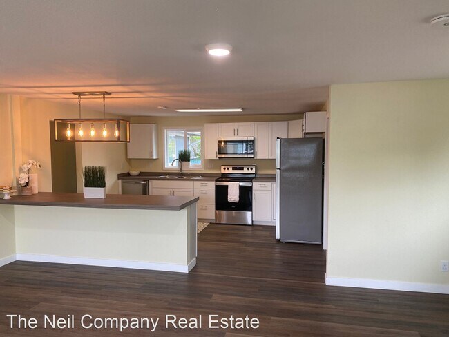 Foto del edificio - 3 br, 1 bath House - 1748 NW Otie
