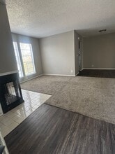 Building Photo - 2417 E 55th Pl