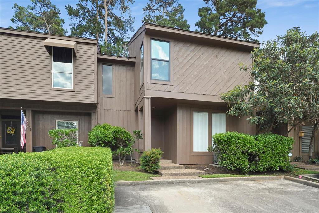 Foto principal - 3230 Poe Dr