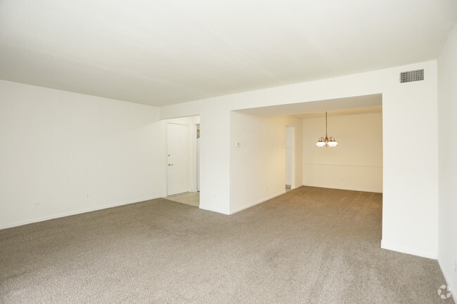 Interior Photo - Holland Apartments