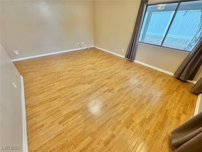 Foto del edificio - 5805 Hawkeye Bell St