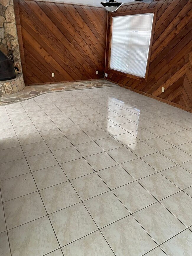 Foto del edificio - Large 3 Bedroom 2 Pool Home in Daytona Beach!