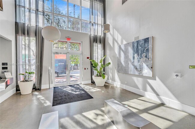 Foto del edificio - 133 NE 2nd Ave