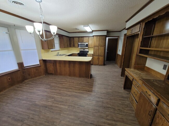 Building Photo - 3310 Maynor Pl