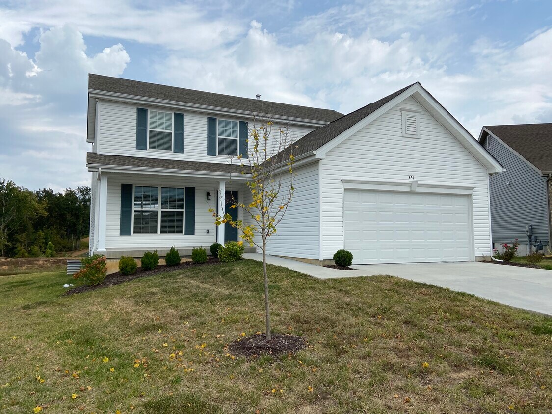Foto principal - 324 Race Horse Ln