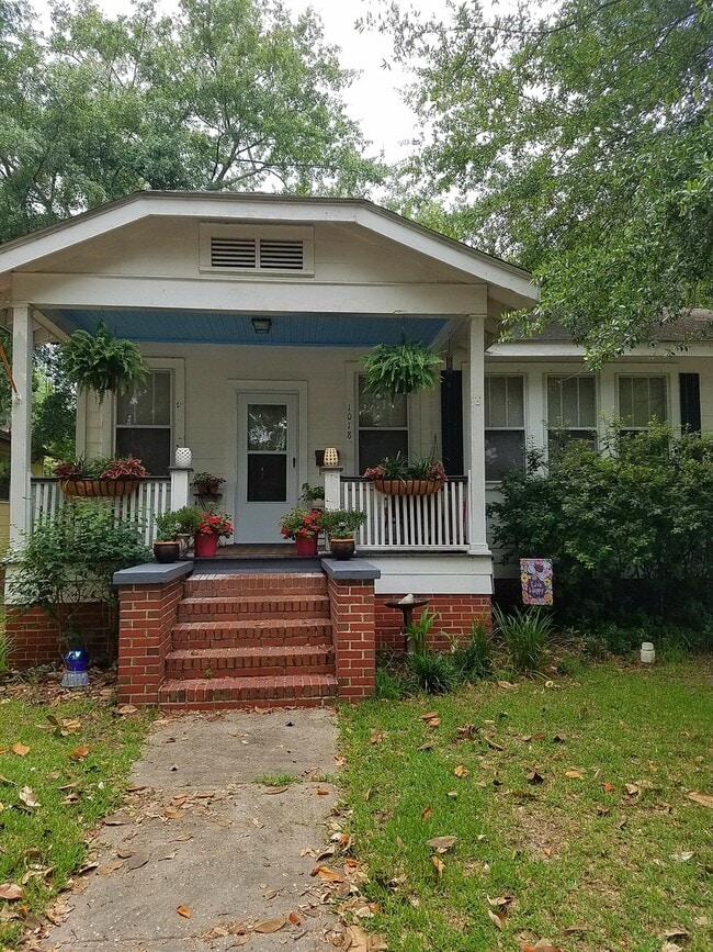Photo - 1018 Bethany Street House