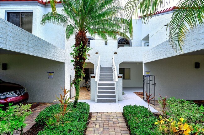 Building Photo - 559 Beachwalk Cir