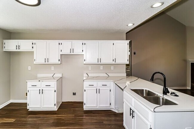 Building Photo - Renovated Home in Millington!!